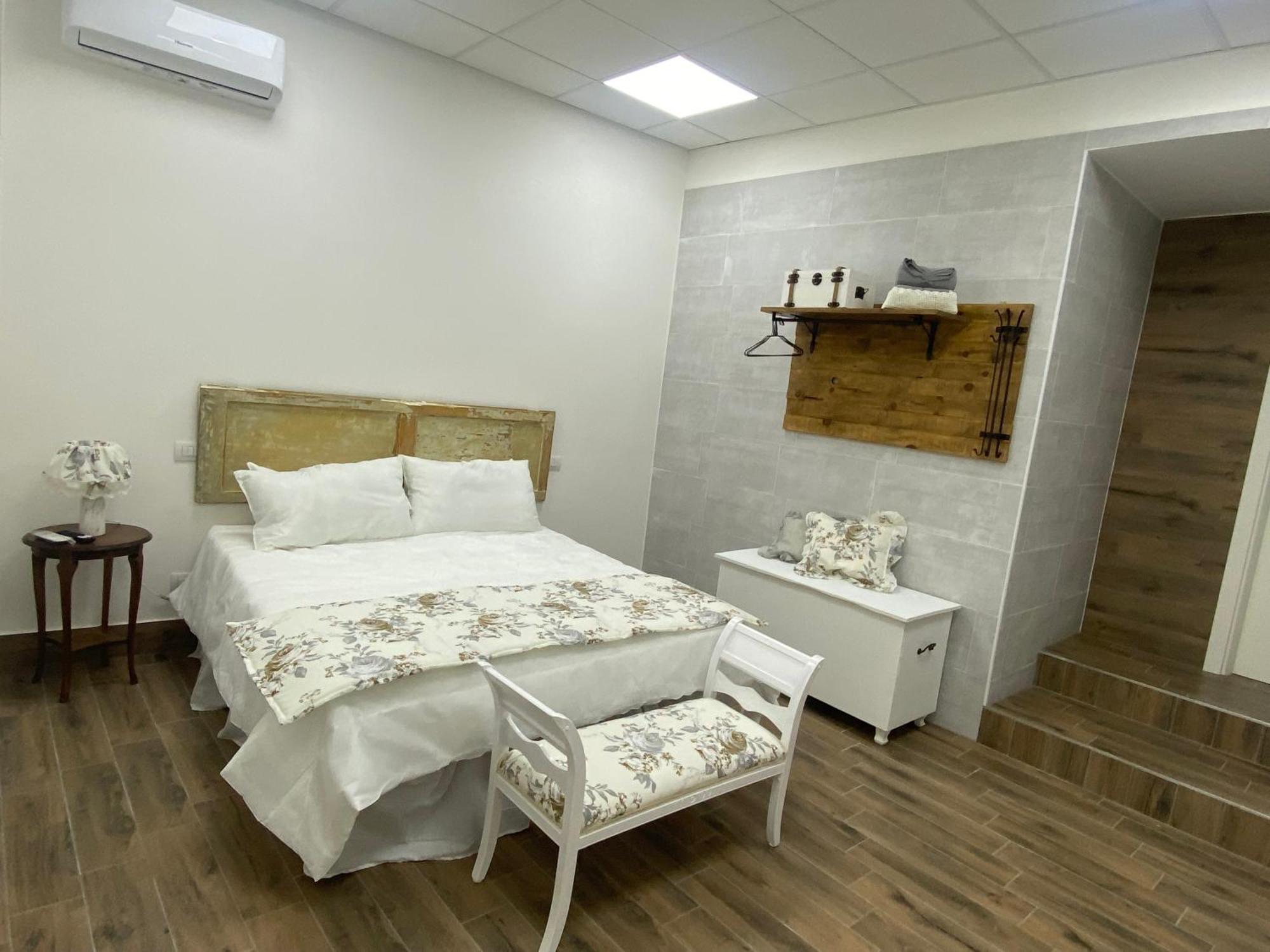 La Suite Di Laura Неаполь Экстерьер фото